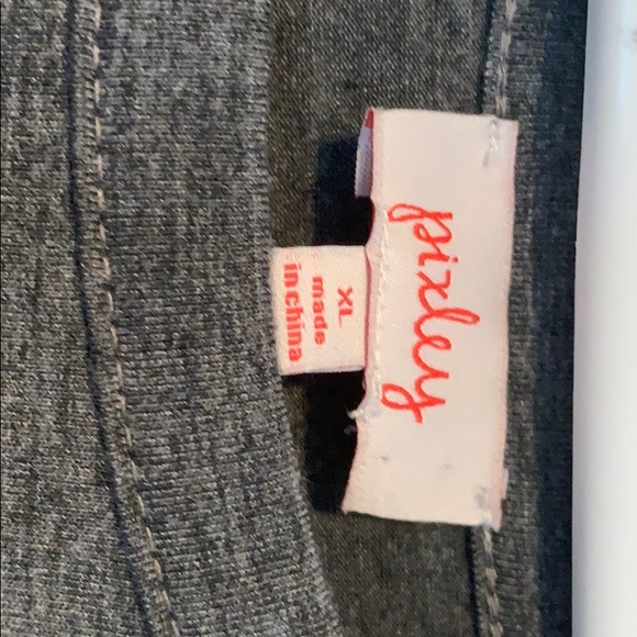 Top - Picture 2 of 4